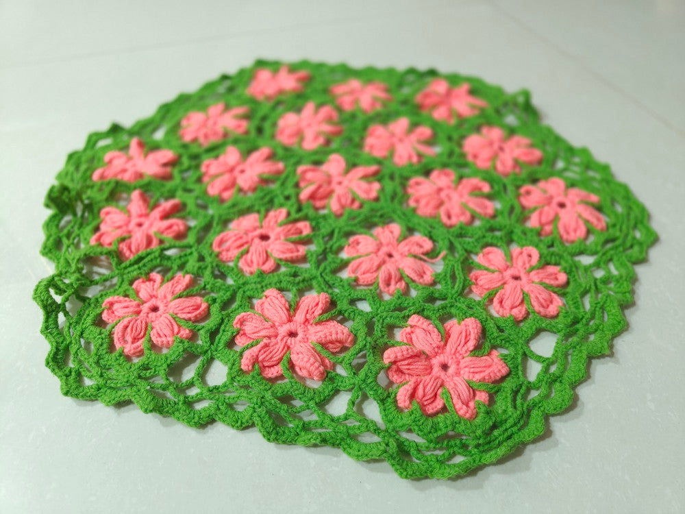 Blossom Garden Crochet Tablemat (Thaliposh)